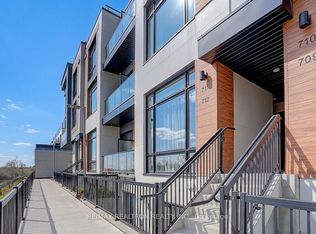 5 Steckley House Ln #711, Richmond Hill, ON L4S 0N2