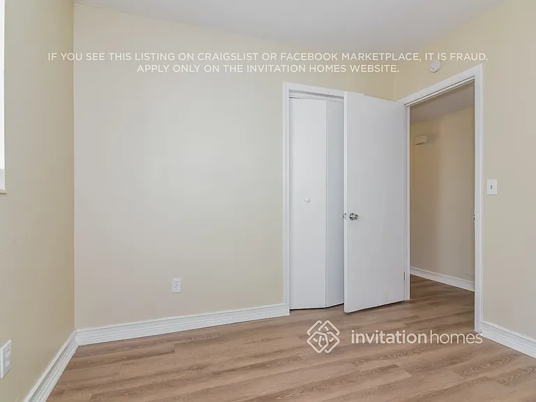 511 Sutton Pl — Photo 16
