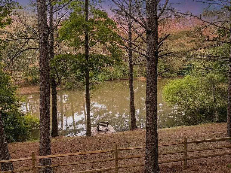 340 Rosalie Ct — Photo 5