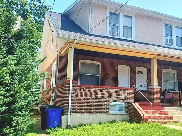 207 East St, Pottstown, PA 19464