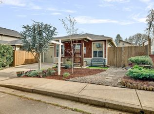 419 Sunset Ct, Amity, OR 97101