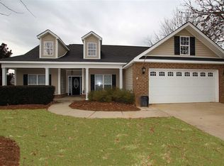 126 Blackstone Ct, Kathleen, GA