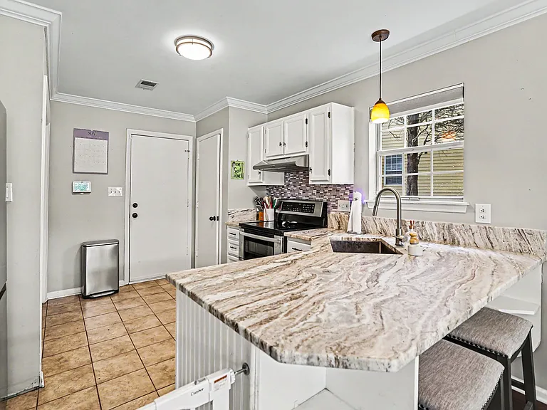 12423 Jacquelyn Ct — Photo 14