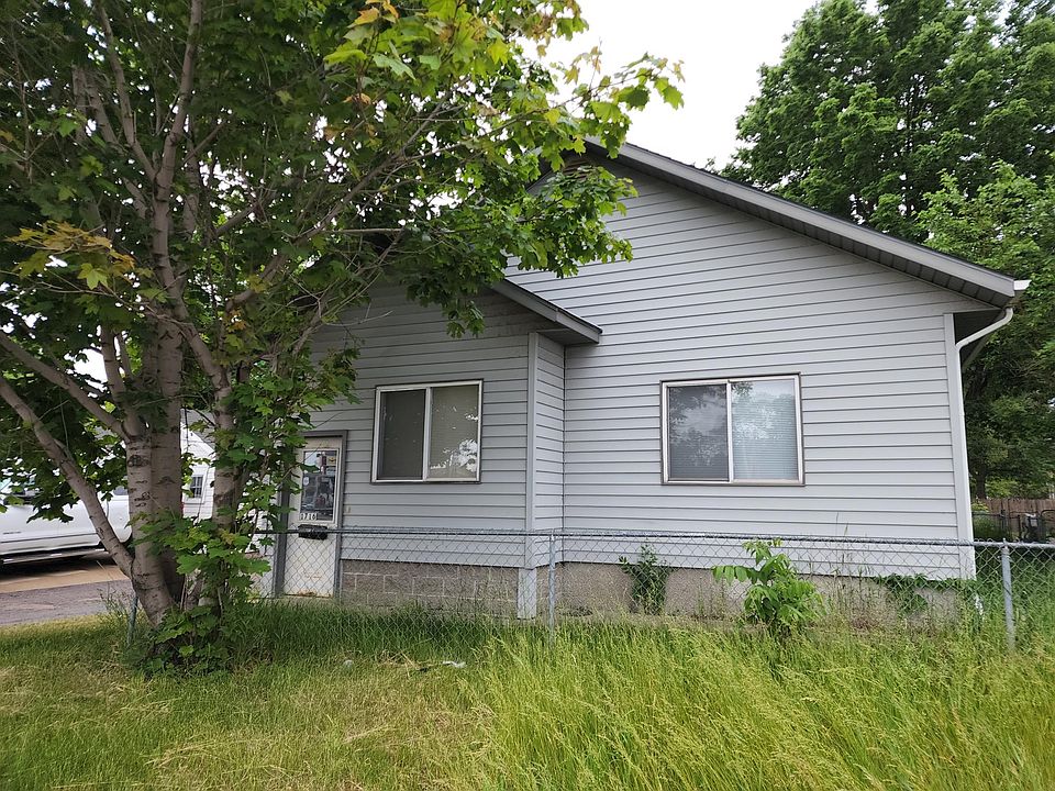 1st image of 1716 1st St S