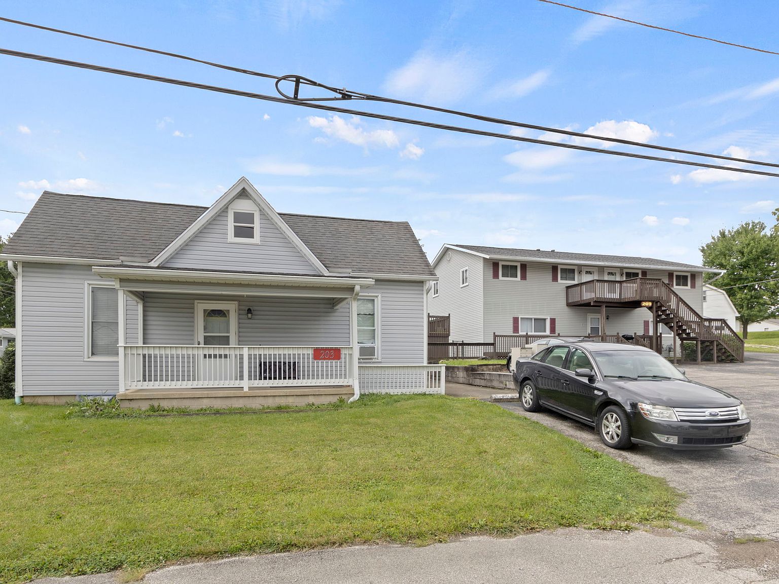 209 W Oak St, Ellettsville, IN 47429 MLS 21950223 Zillow