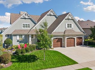 816 Beach Rd, Waconia, MN 55387