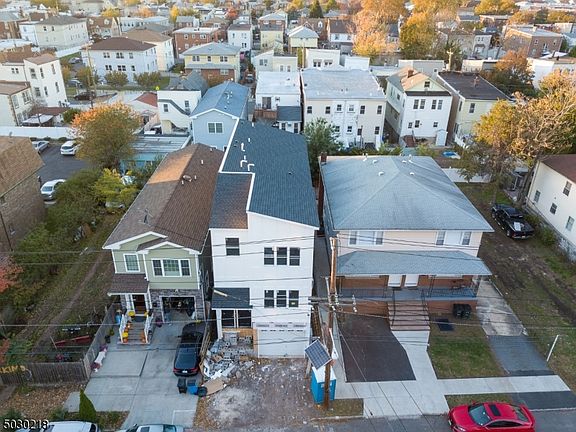 2nd image of 73 Watchung Ave