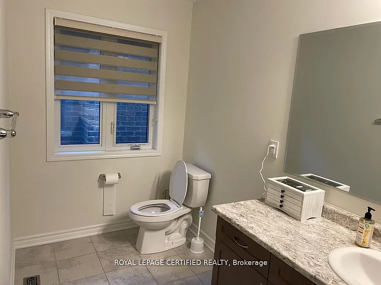9 Affusion Rd E — Photo 11