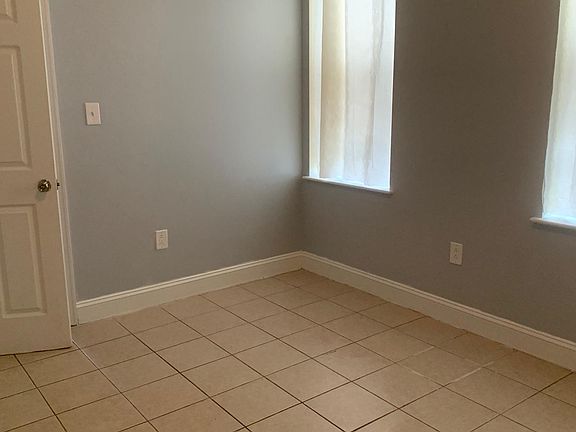 5th image of 2128 S 5th St Floor 1