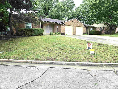 6932 E 71st Pl Photo 1