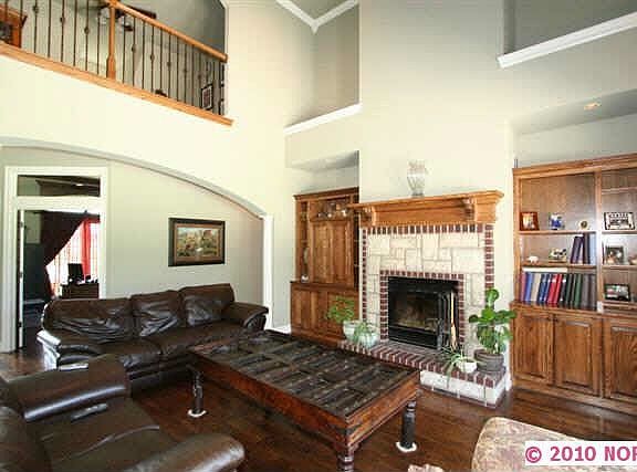 4th image of 5325 S 321 East Ave