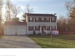 72 Molly Ln, Bangor, ME 04401