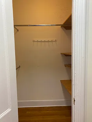 Rented by Georgine Podhorsky, LREB | media 37