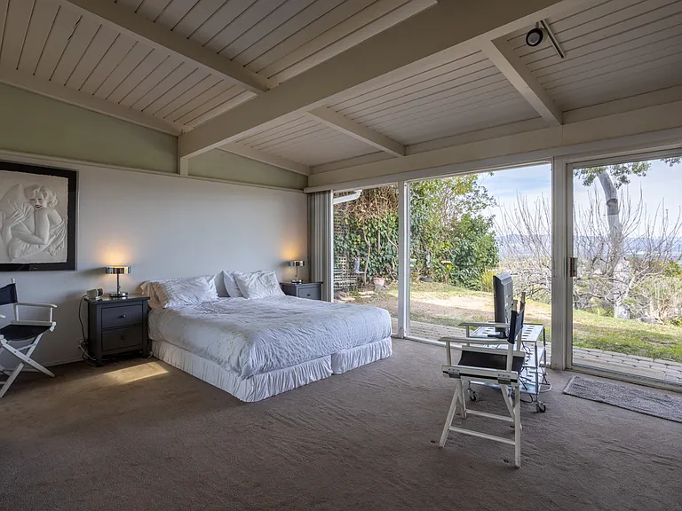 Longbow Dr — Photo 24