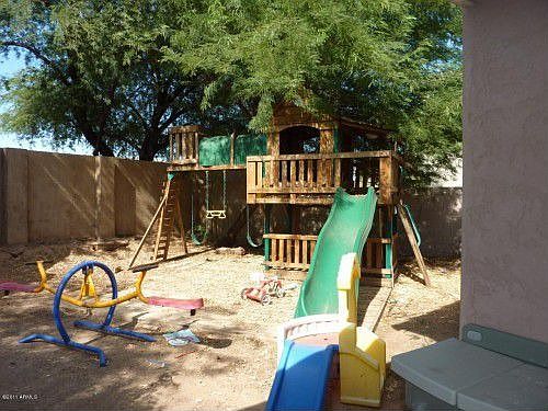 4th image of 2554 E Bellerive Dr
