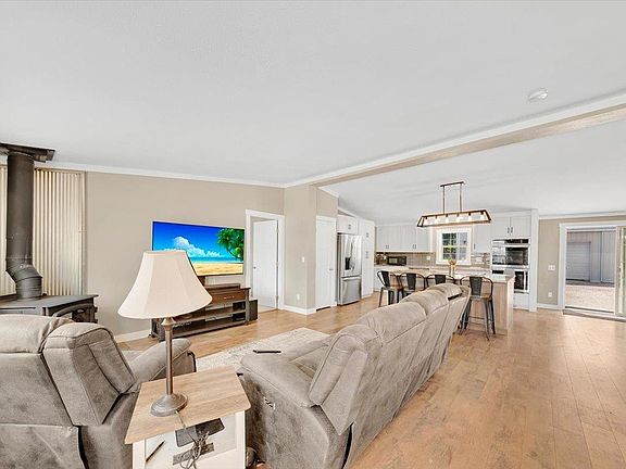 5th image of 12364 Rose Pl