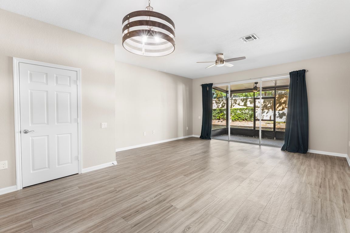 3 Living room 1