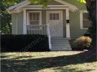 8401 Robinson St, Overland Park, KS 66212