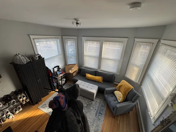 208 Kelton St, Allston, MA