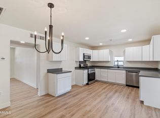 1350 E Mercer Ln, Phoenix, AZ 85020