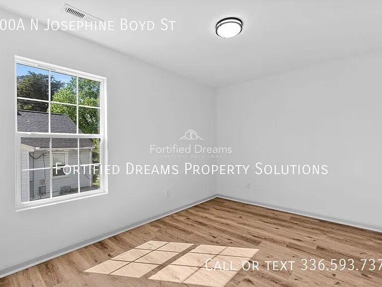 700A N Josephine Boyd St — Photo 11