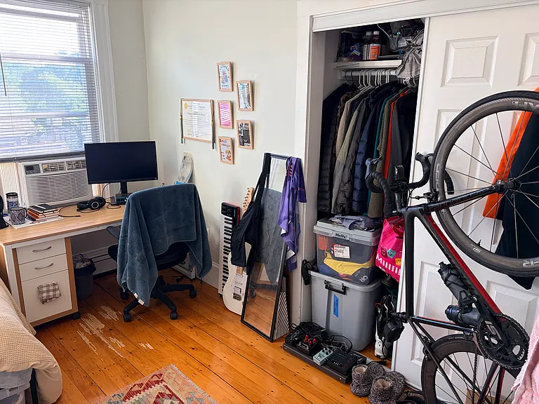 231 Norfolk St #6 — Photo 4