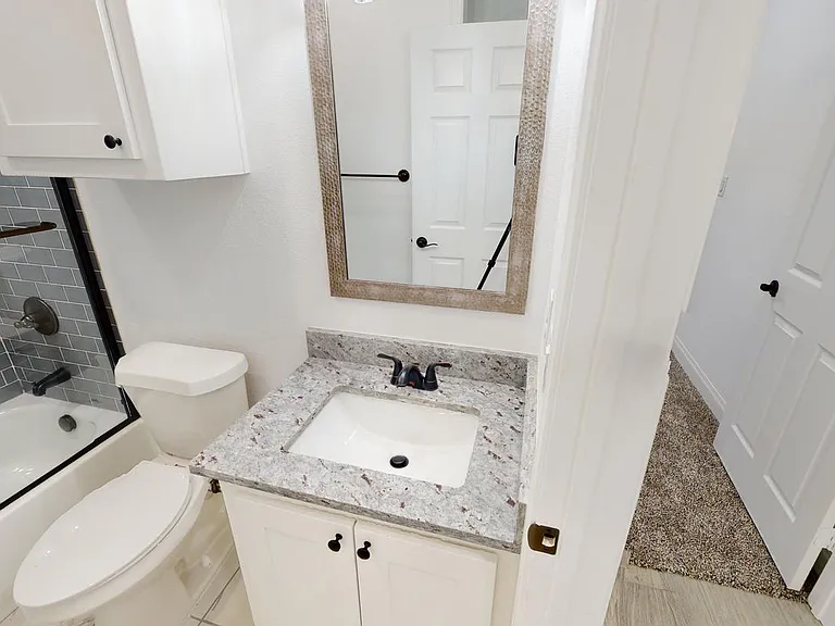 1317 E Cannon St — Photo 18