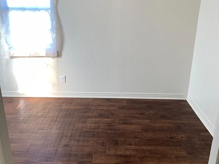83 N McMasters St #A — Photo 8