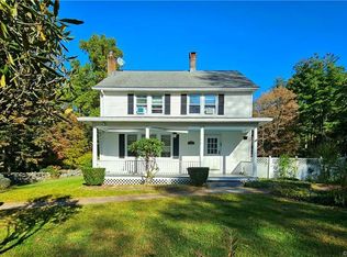 180 Donovan Rd, Naugatuck, CT 06770