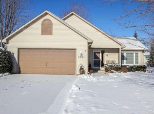 2251 Ide Ct, Saint Paul, MN 55109