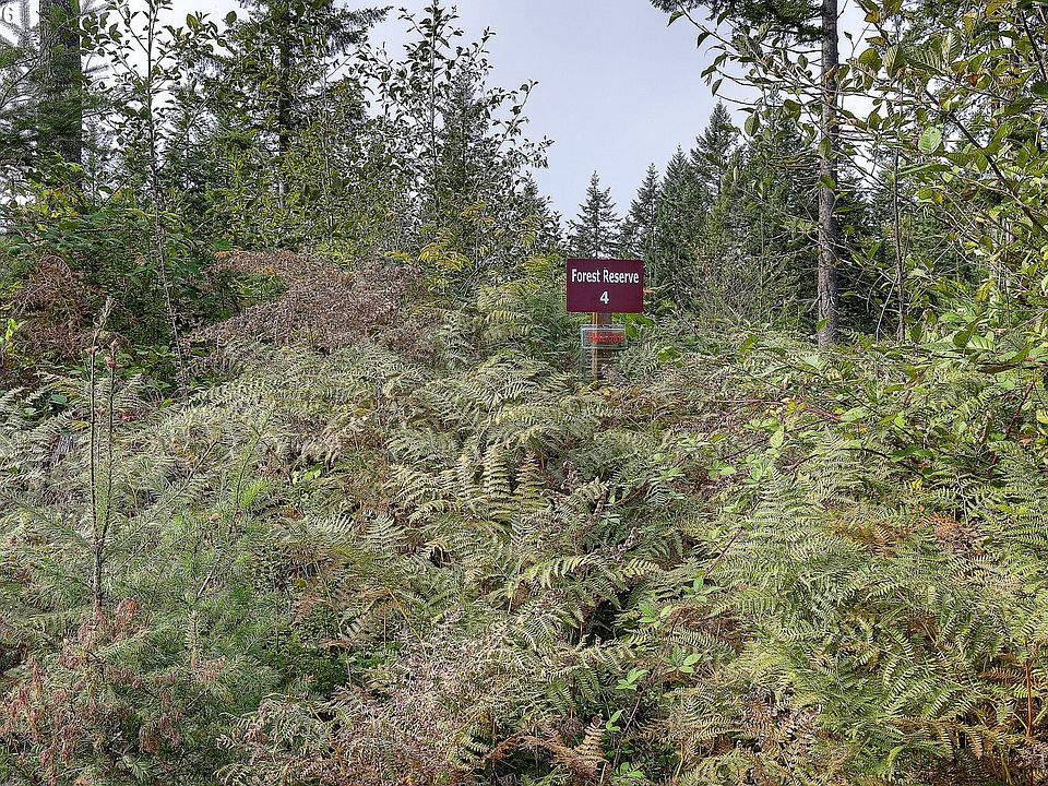 1st image of 4 Freeman Dr #4