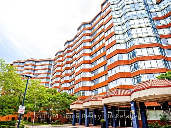 11753 Sheppard Ave E #1215, Toronto, ON M1B 5M3