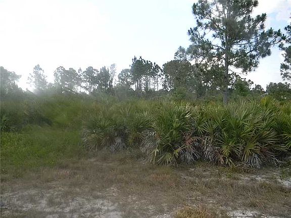3rd image of 27455 Argyle Dr