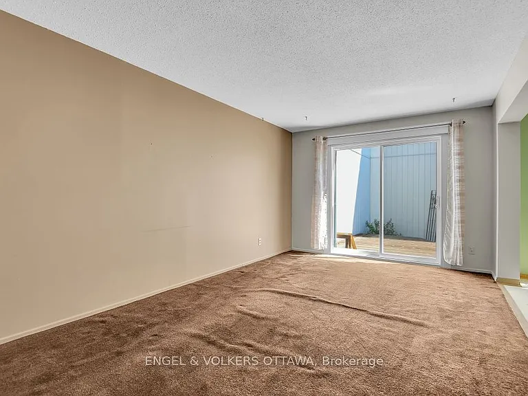 837 Eastvale Dr #110 — Photo 10