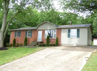 217 S Valley Rd, Hendersonville, TN 37075