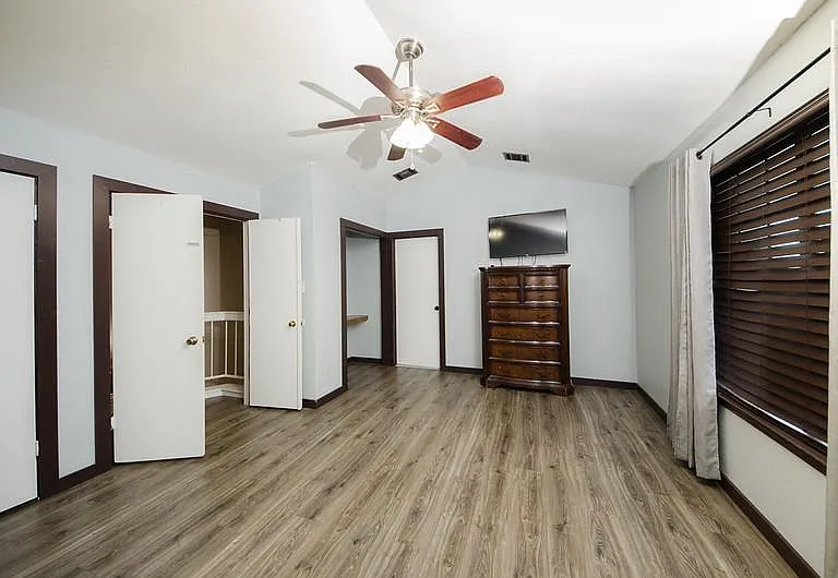 2112 Waterway Bnd — Photo 17