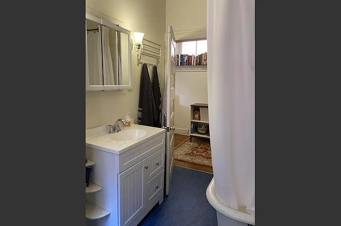 2033 W Grace St #A — Photo 6