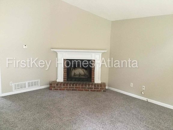 2nd image of 223 Clydesdale Dr