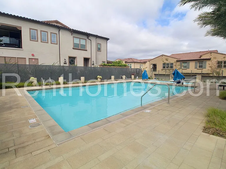 10835 Wendy Way — Photo 47