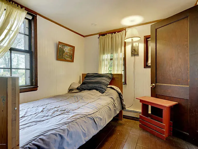 100 Breton Rd — Photo 20