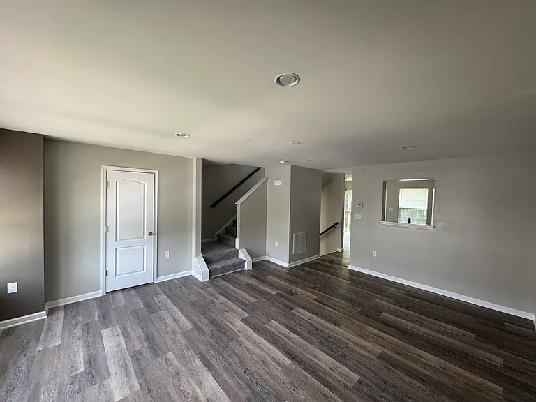 65 Private Ct — Photo 15