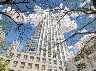10 Bellair St #802, Toronto, ON M5R3T8