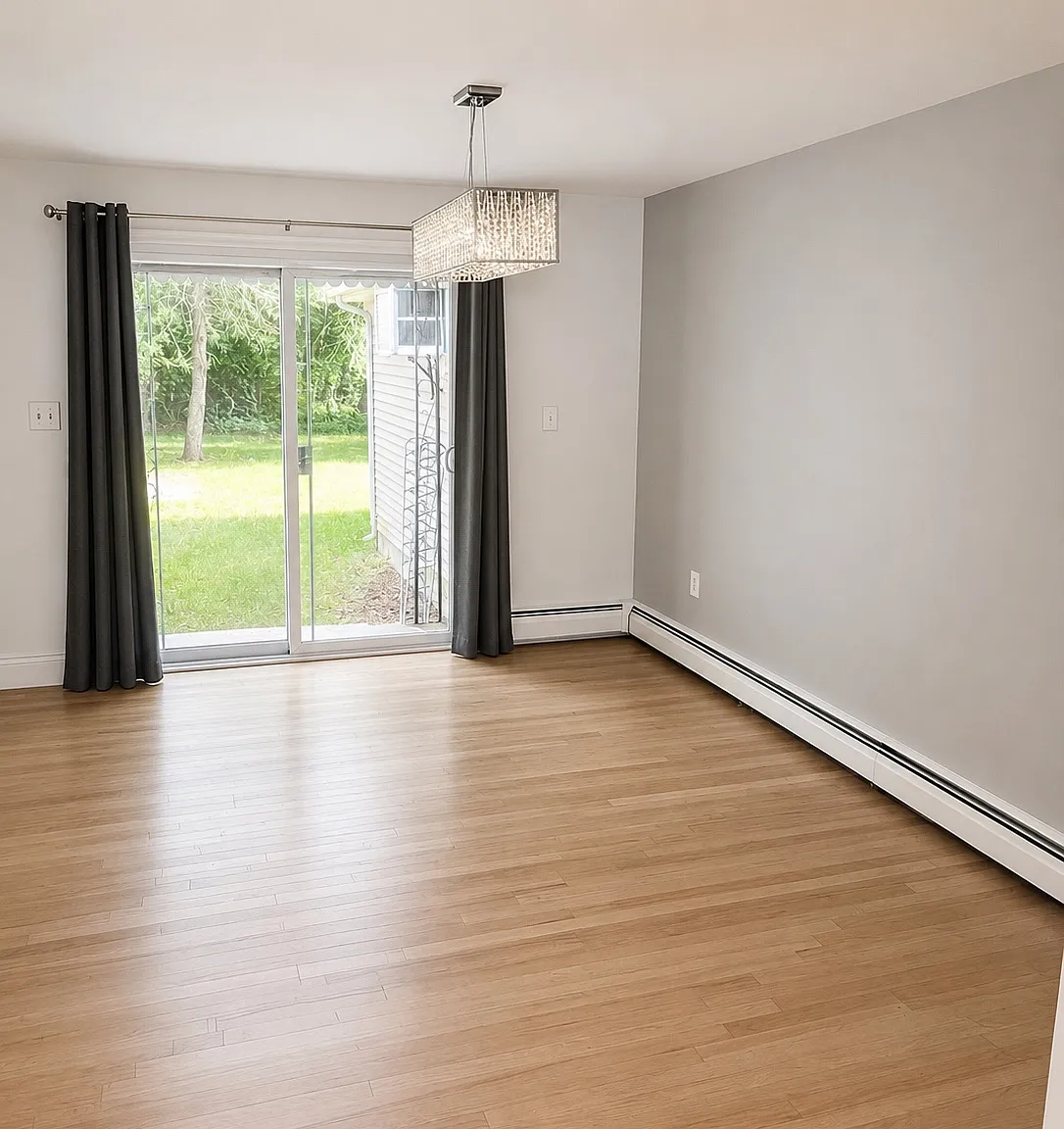 3 bed, 1.5 bath, 1640 sqft, $3,000 — Photo 3