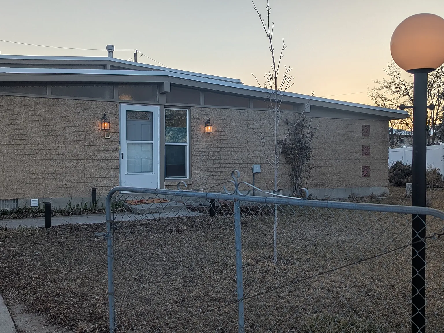 5138 S Lambeth Cir — Photo 1