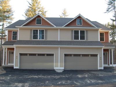 27B Griffin Road, Hudson, NH, 03051