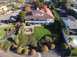 730 Northstream Ln, Edmonds, WA 98026