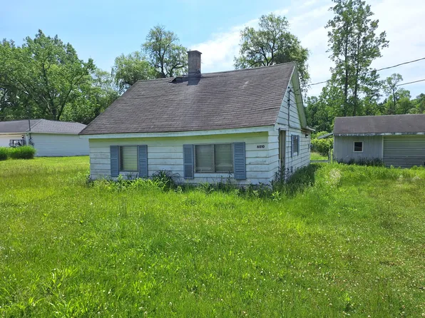 6010 Cannonsburg Rd NE, Belmont, MI 49306