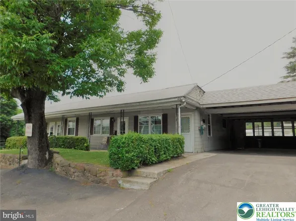 365 W Patterson St, Lansford, PA 18232