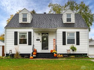 1737 N Sweetbriar Ln, Springfield, OH 45505