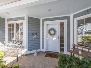 9 Ridge Dr, Montville, NJ 07045